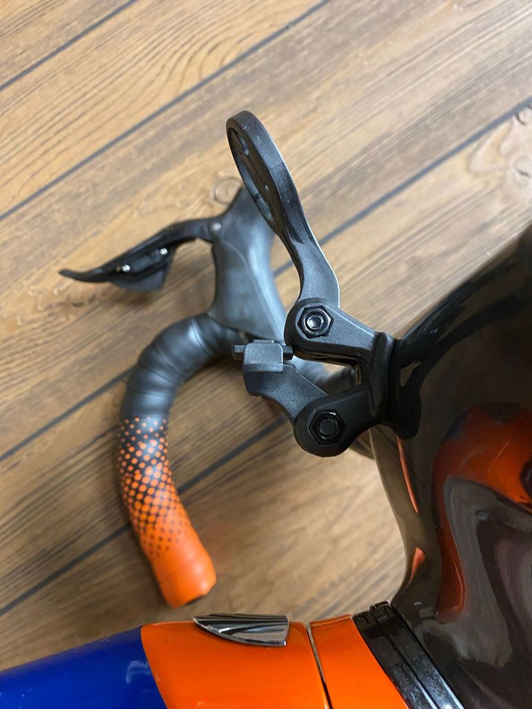 Used Trek Madone 9.9 2018 2018 Road & Gravel, Blue — image 27 of 34