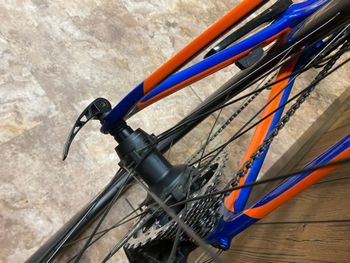 Used Trek Madone 9.9 2018 2018 Road & Gravel, Blue — image 23 of 34