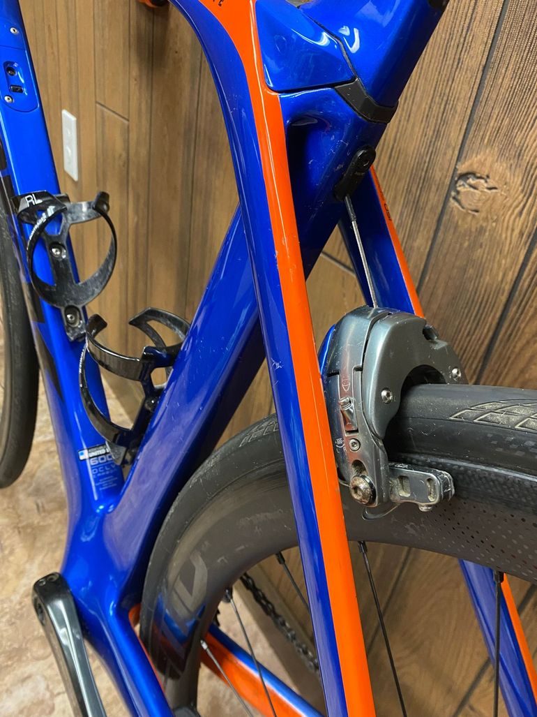 Used Trek Madone 9.9 2018 2018 Road & Gravel, Blue — image 24 of 34