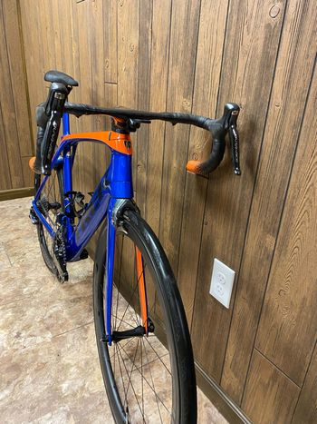 Used Trek Madone 9.9 2018 2018 Road & Gravel, Blue — image 3 of 34