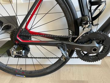 Tweedehands Trek Domane SRAM Red eTap AXS 2018 Road & Gravel — afbeelding 3 van 4