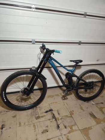 Gebrauchtes Scott Gambler 910 2023 2023 Mountainbike, Blau, Verschieden — Bild 3 von 3