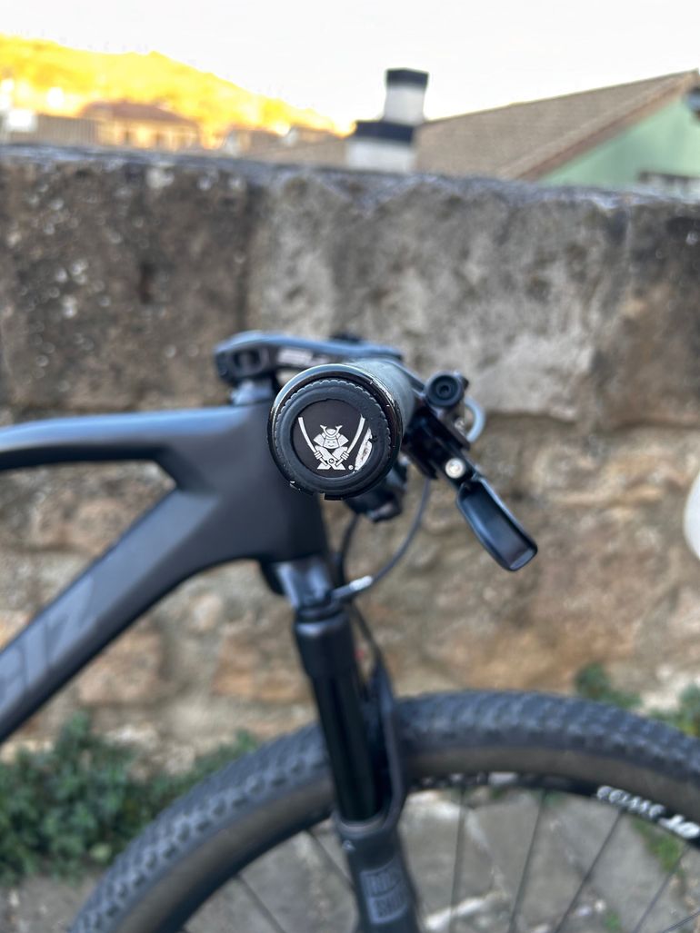 Gebrauchtes Mendiz X21 SL 2024 Mountainbike, Schwarz — Bild 3 von 13
