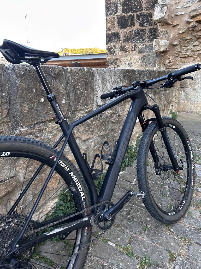 Gebrauchtes Mendiz X21 SL 2024 Mountainbike, Schwarz — Bild 1 von 13