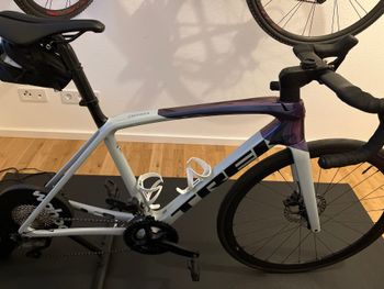 Used Trek Émonda SL 6 2024 2024 Road & Gravel — image 6 of 9