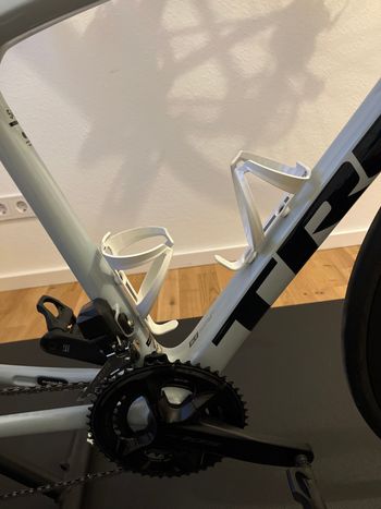 Used Trek Émonda SL 6 2024 2024 Road & Gravel — image 7 of 9