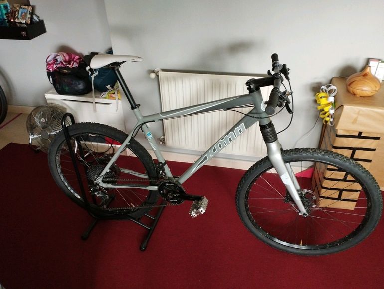 Used Kona CALDERA 2010 2010 Mountainbike, Light Gray, 27.5 (650B) — image 1 of 8