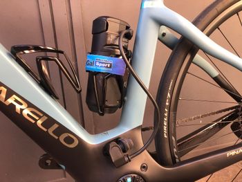 Pinarello Nytro SRAM Rival eTap AXS 2024 Road & Gravel usato, Blu — immagine 9 di 11
