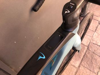 Pinarello Nytro SRAM Rival eTap AXS 2024 Road & Gravel usato, Blu — immagine 8 di 11
