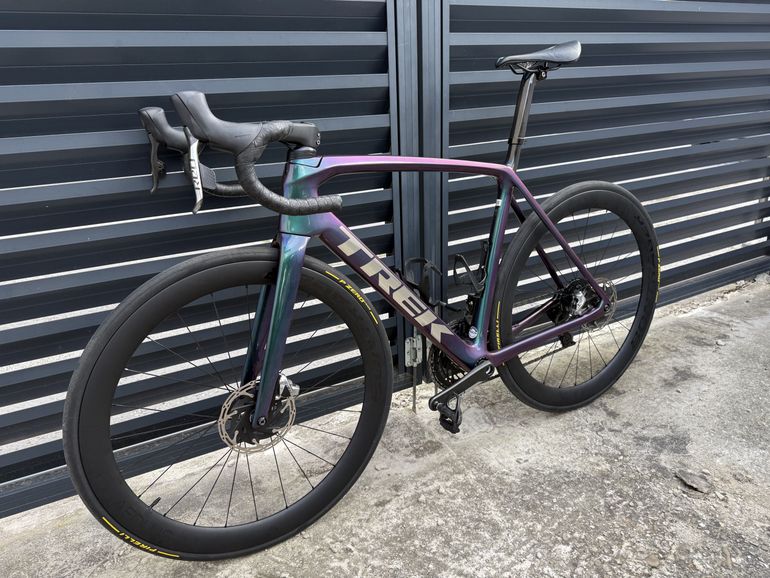 Brugt Trek Emonda SRAM Red eTap AXS 2022 Road & Gravel — billede 4 af 16