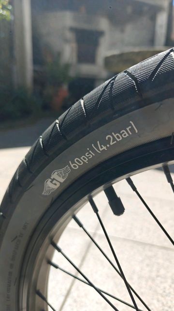 GT BMX 2018 Mountainbike de segunda mano, Morado — imagen 8 de 8