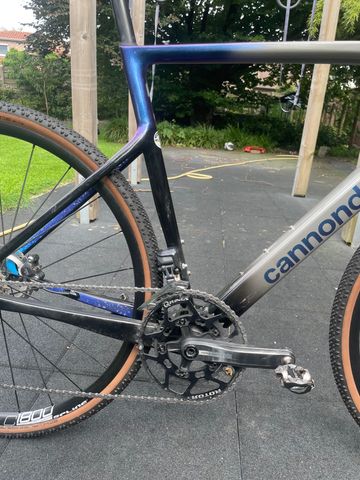 Used Cannondale Supersix Shimano Ultegra Di2 2021 Road & Gravel, Light Gray — image 2 of 7