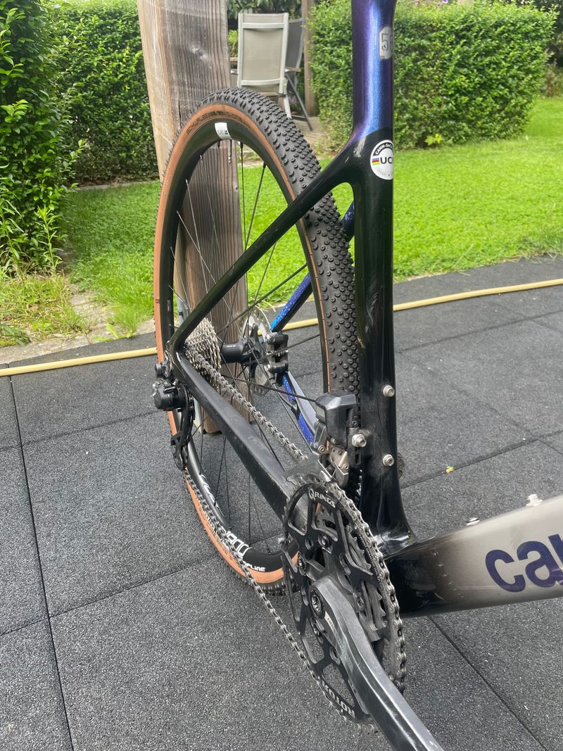 Used Cannondale Supersix Shimano Ultegra Di2 2021 Road & Gravel, Light Gray — image 5 of 7