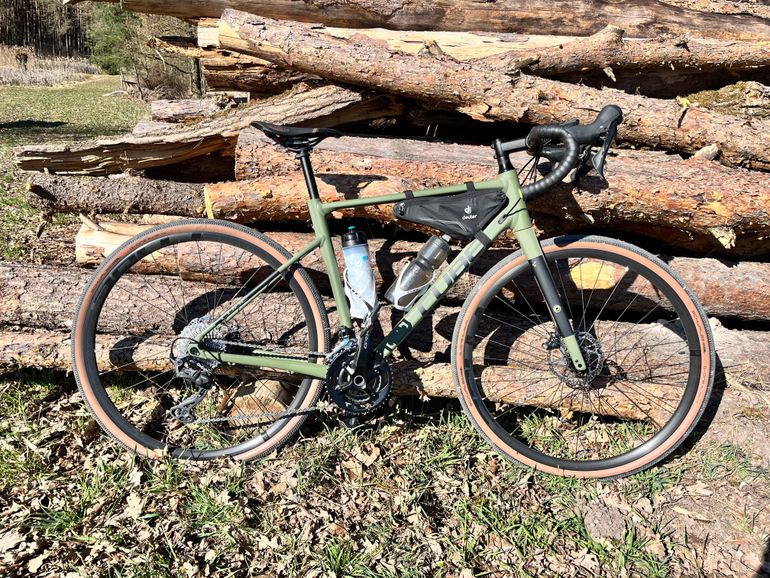 Used CUBE NUROAD RACE 2022 2022 Road & Gravel, Green — image 1 of 4