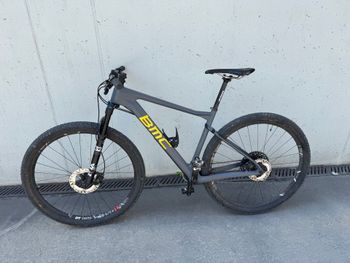 Used BMC Teamelite 01 THREE 2018 2018 Mountainbike, Light Gray, 29 — image 2 of 10