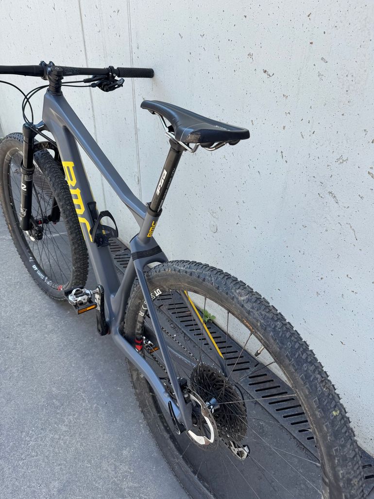 Used BMC Teamelite 01 THREE 2018 2018 Mountainbike, Light Gray, 29 — image 8 of 10