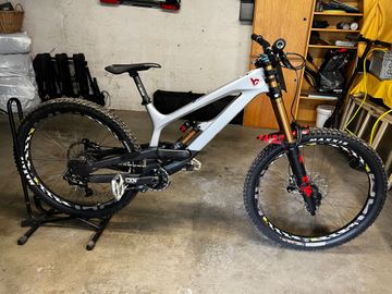 Used YT Industries Tues Pro Race 27 2022 2022 MTB