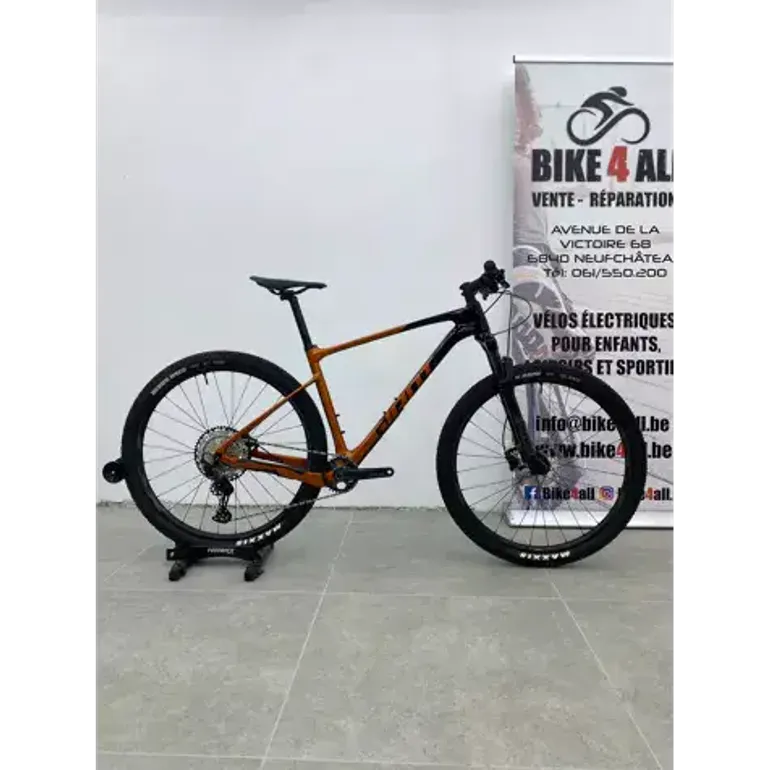 Used Giant XTC, Advanced 29 2 2022 2022 Mountainbike, Orange, 29 — image 1 of 3