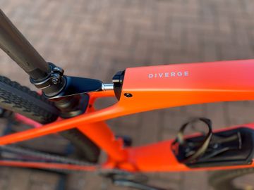 Used Specialized Diverge STR Pro 2022 2022 Road & Gravel, Orange — image 9 of 10