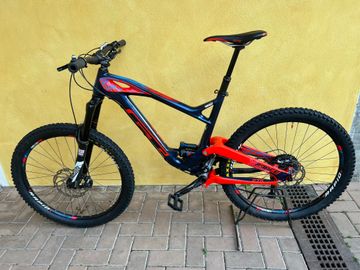 Tweedehands GT Force X 2016 2016 Mountainbike — afbeelding 2 van 9