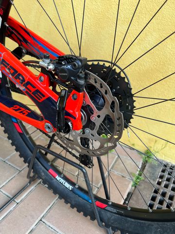 Tweedehands GT Force X 2016 2016 Mountainbike — afbeelding 8 van 9