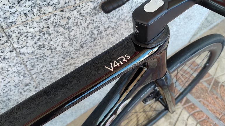 Colnago V4Rs 2025 2025 Road & Gravel usato, Nero — immagine 3 di 14