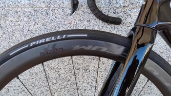 Colnago V4Rs 2025 2025 Road & Gravel usato, Nero — immagine 10 di 14