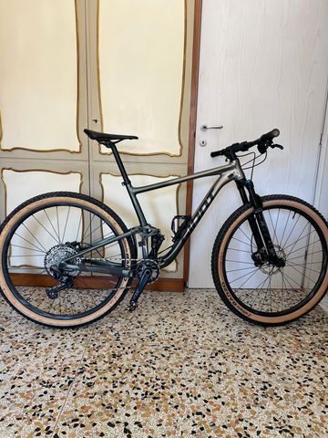 Used Giant Anthem 29 1 2021 2021 Mountainbike, Green, 29 — image 15 of 16