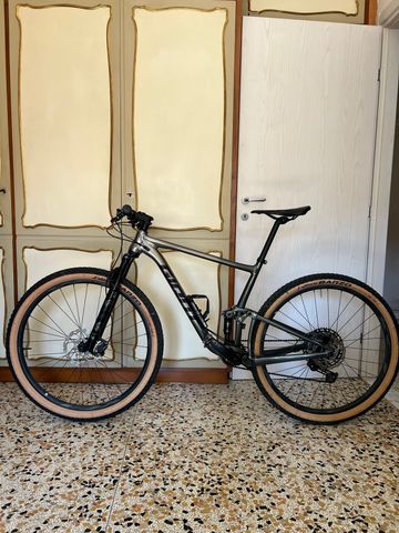 Used Giant Anthem 29 1 2021 2021 MTB