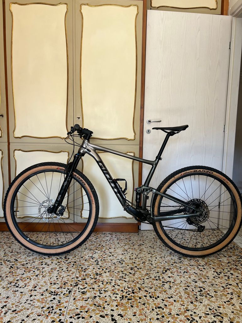 Giant Anthem 29 1 2021 2021 Mountainbike usato, Verde — immagine 1 di 16