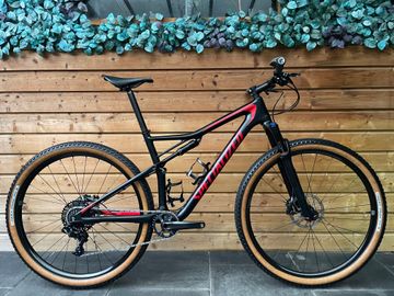 Used Specialized EPiC Carbon, Sram GX 11 Speed, Rock Shox Reba, Grosse L, 29 Zoll 2022 MTB