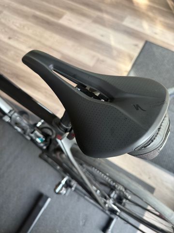Used BMC Roadmachine TWO 2021 2021 Road & Gravel, Black — image 9 of 9
