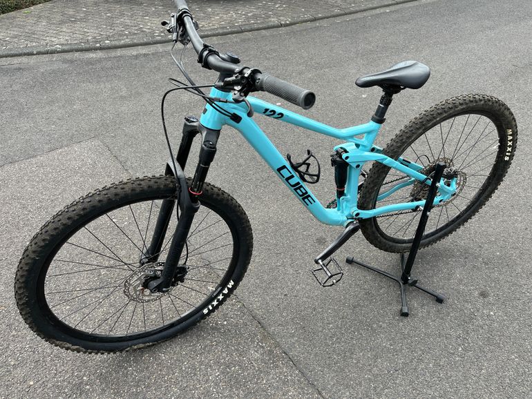 Used CUBE STEREO ONE22 RACE 2023 2023 Mountainbike — image 1 of 8