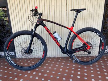 Used Bottecchia Aquila Rossa 2021 Mountainbike, Red — image 1 of 6