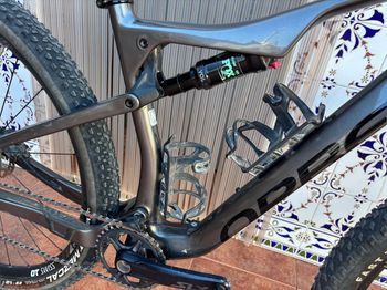 Orbea OIZ M30 2021 2021 Mountainbike usato, Grigio chiaro — immagine 3 di 6