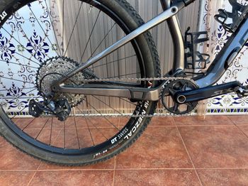 Orbea OIZ M30 2021 2021 Mountainbike usato, Grigio chiaro — immagine 5 di 6