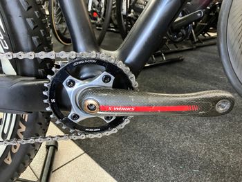 Used Specialized IPIC HT 2020 Mountainbike, Black — image 8 of 9