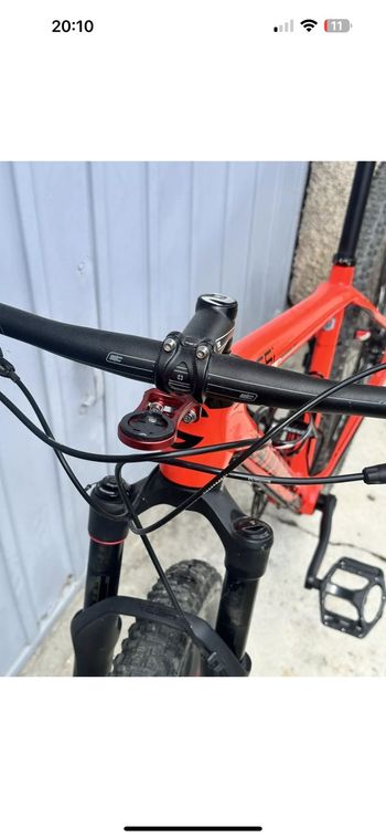 Cannondale F-Si Carbon 5 2018 2018 Mountainbike usato, Rosso — immagine 11 di 18