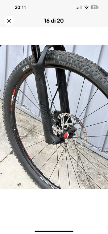 Cannondale F-Si Carbon 5 2018 2018 Mountainbike usato, Rosso — immagine 17 di 18
