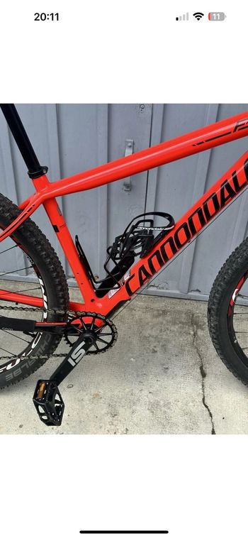 Cannondale F-Si Carbon 5 2018 2018 Mountainbike usato, Rosso — immagine 15 di 18