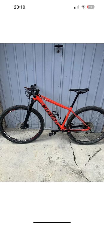 Cannondale F-Si Carbon 5 2018 2018 Mountainbike usato, Rosso — immagine 7 di 18