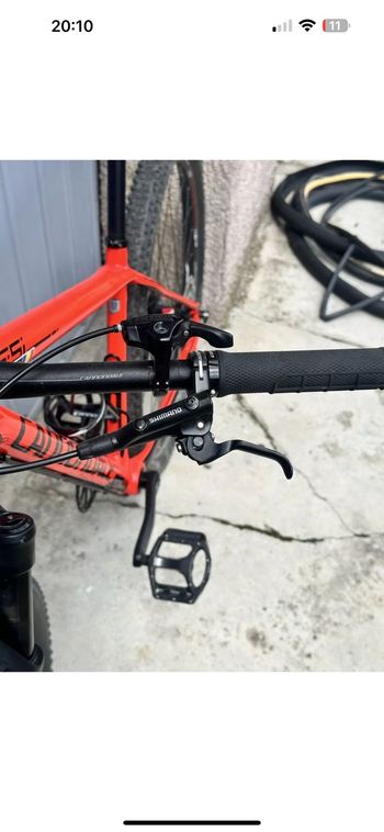 Cannondale F-Si Carbon 5 2018 2018 Mountainbike usato, Rosso — immagine 13 di 18