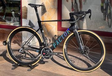 Used Factor OSTRO VAM - SRAM Red w/ Power Meter 2024 2024 Road & Gravel