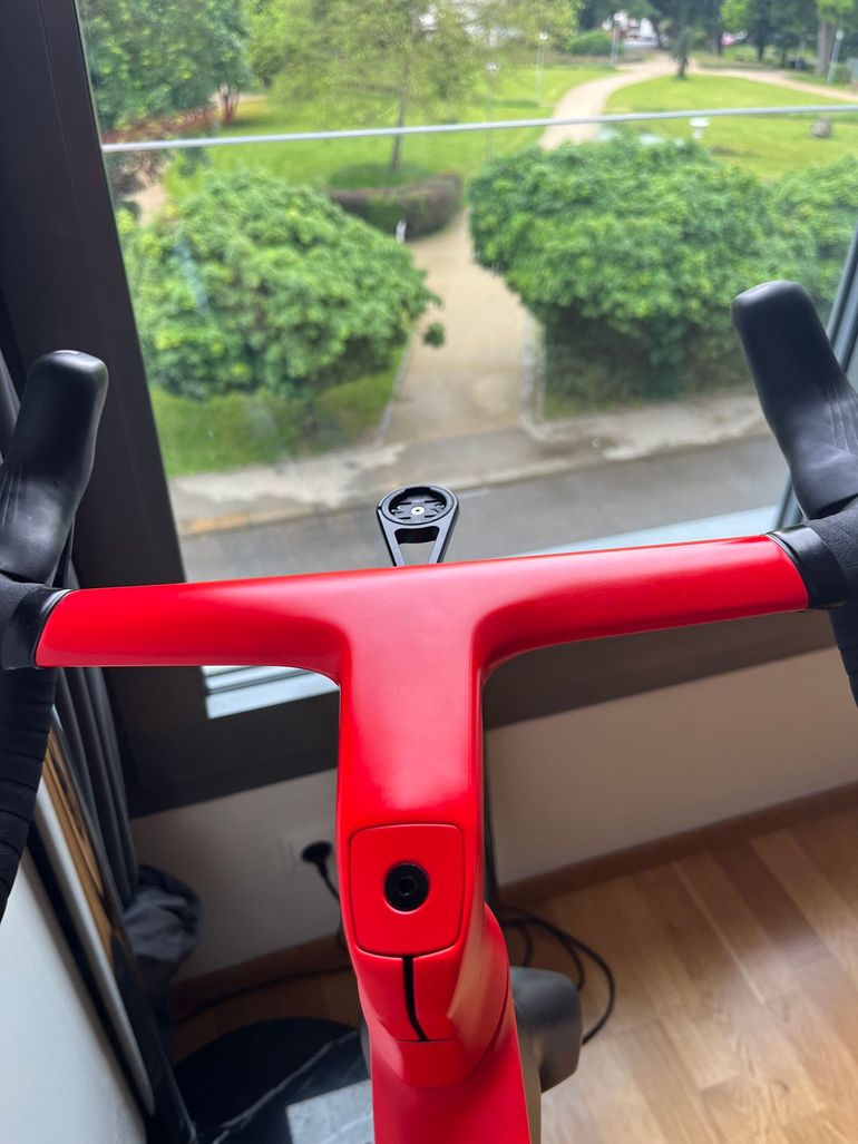 Used BMC TeamMachine R01 ONE 2025 Road & Gravel, Black — image 15 of 29