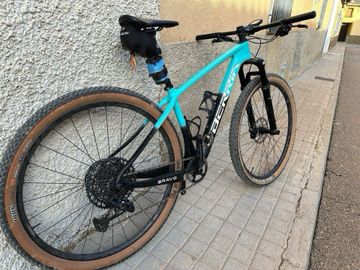 Used Berria BRAVO 7 2022 2022 Mountainbike, Blue, 29 — image 4 of 8