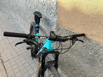 Used Berria BRAVO 7 2022 2022 Mountainbike, Blue, 29 — image 5 of 8