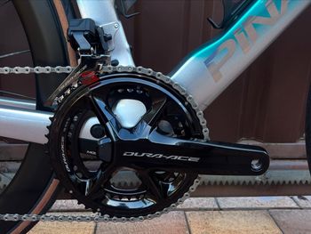 Used Pinarello DOGMA F DURA ACE Di2 Disc 2024 2024 Road & Gravel, Light Gray — image 4 of 6