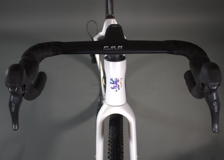 Used PODIUM GR4 2025 Road & Gravel, Blanco — image 3 of 3