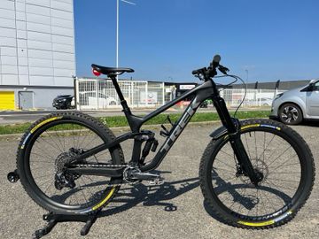 Used Trek Slash 9.8 GX AXS Gen 5 2023 2023 MTB