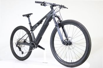 Used Trek E-Caliber 9.6 2022 2022 Mountainbike, Light Gray, 29 — image 2 of 5
